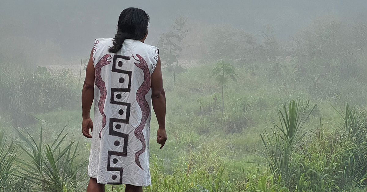 Manari, leader of the Indigenous Sápara community