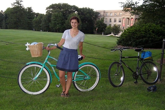 Girl_Biking_Flickr_by_Simply_Bike